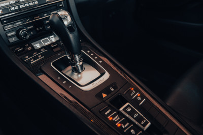 2015 Porsche 911 Turbo S - Center Console