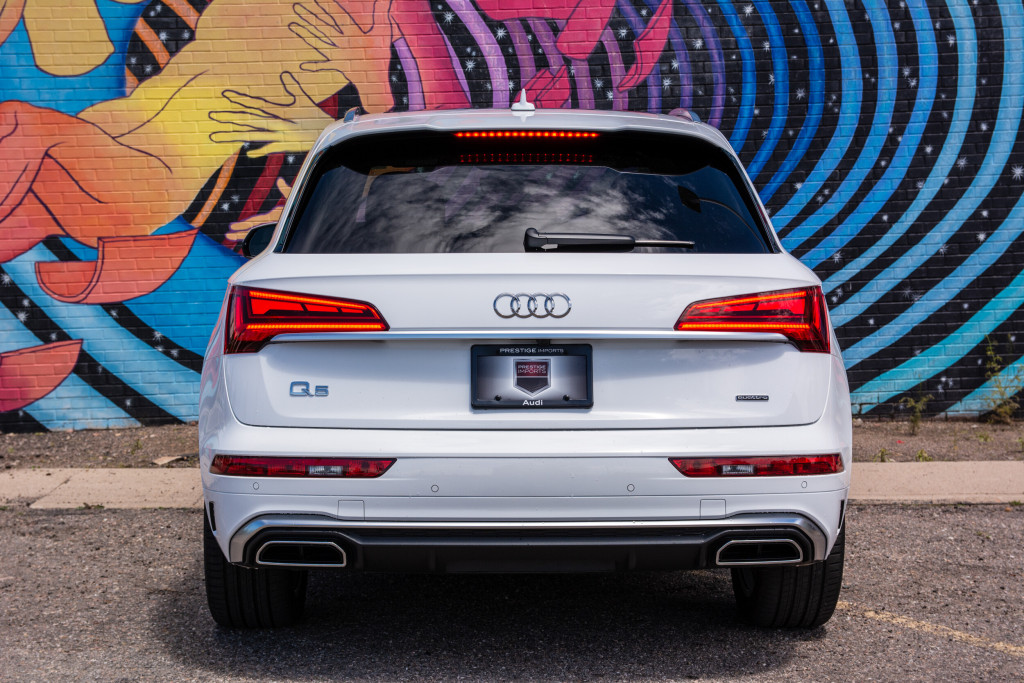 2021 Audi Q5 55 e Hybrid Premium Plus - Rear View