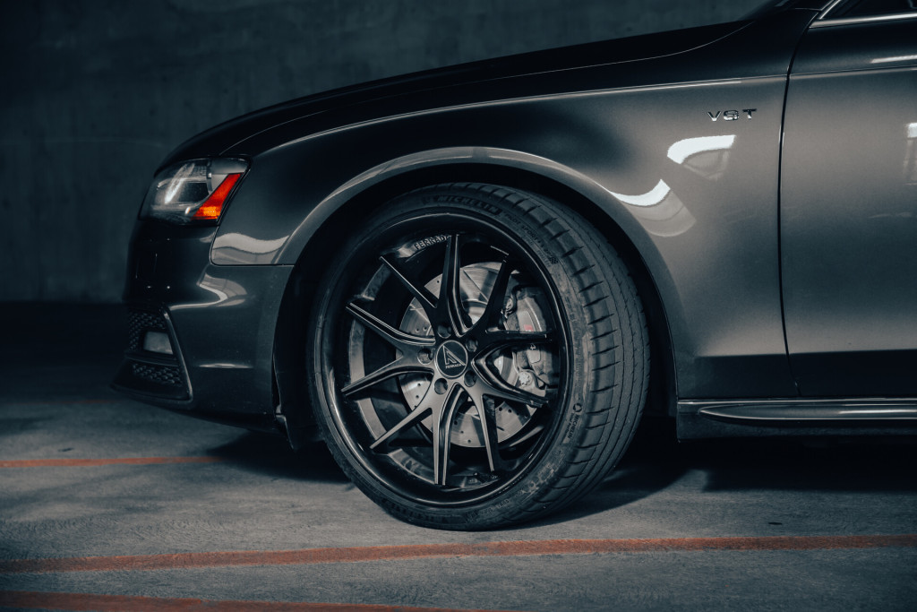 2016 Audi S4 3.0T Premium Plus quattro in Daytona Gray Pearl Effect - Front Wheel