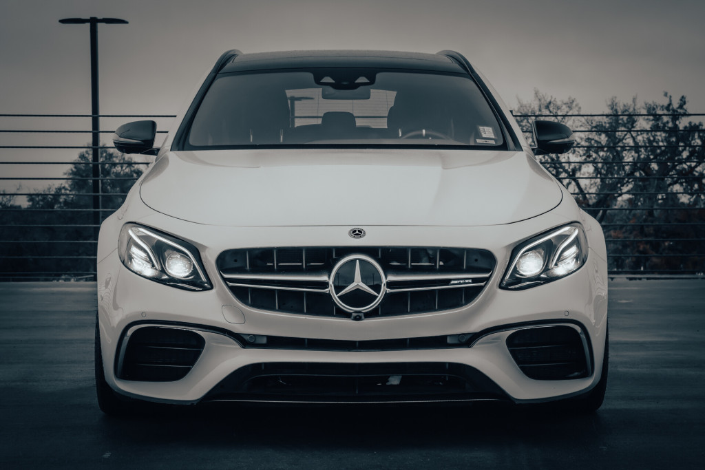2018 Mercedes-Benz E 63 S AMG 4MATIC Wagon in Polar White - Front View