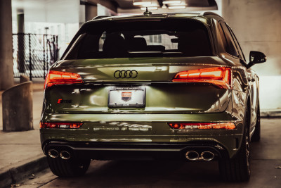 2022 Audi SQ5 3.0T Premium Plus quattro in District Green Metallic - Rear View