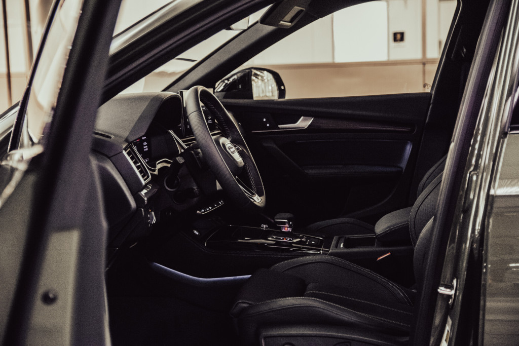2022 Audi SQ5 3.0T Premium Plus quattro in District Green Metallic - View Through the Driver’s Door