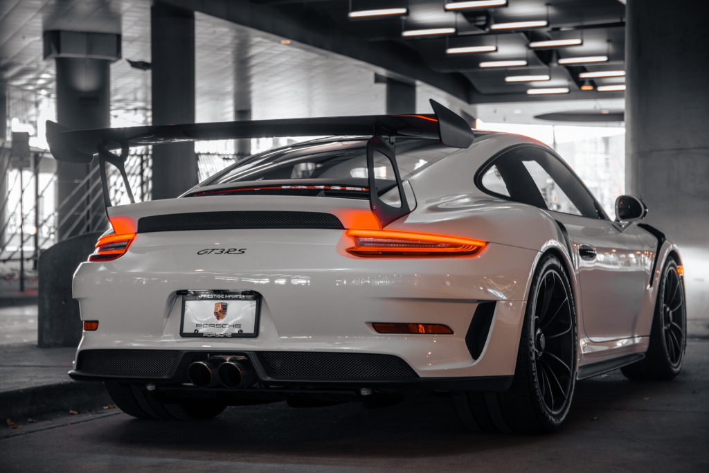2019 Porsche 911 GT3 RS Weissach in White - Rear Passenger’s 3/4 View