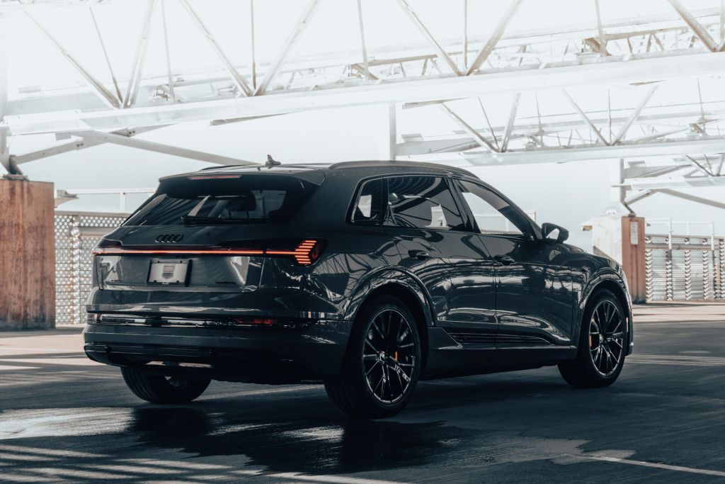 2022 Audi e-tron Chronos Edition quattro in Chronos Gray Metallic - Front Passenger’s 3/4 View
