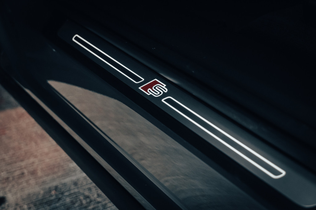 2022 Audi e-tron Chronos Edition quattro in Chronos Gray Metallic - S Line Door Sill Inlays